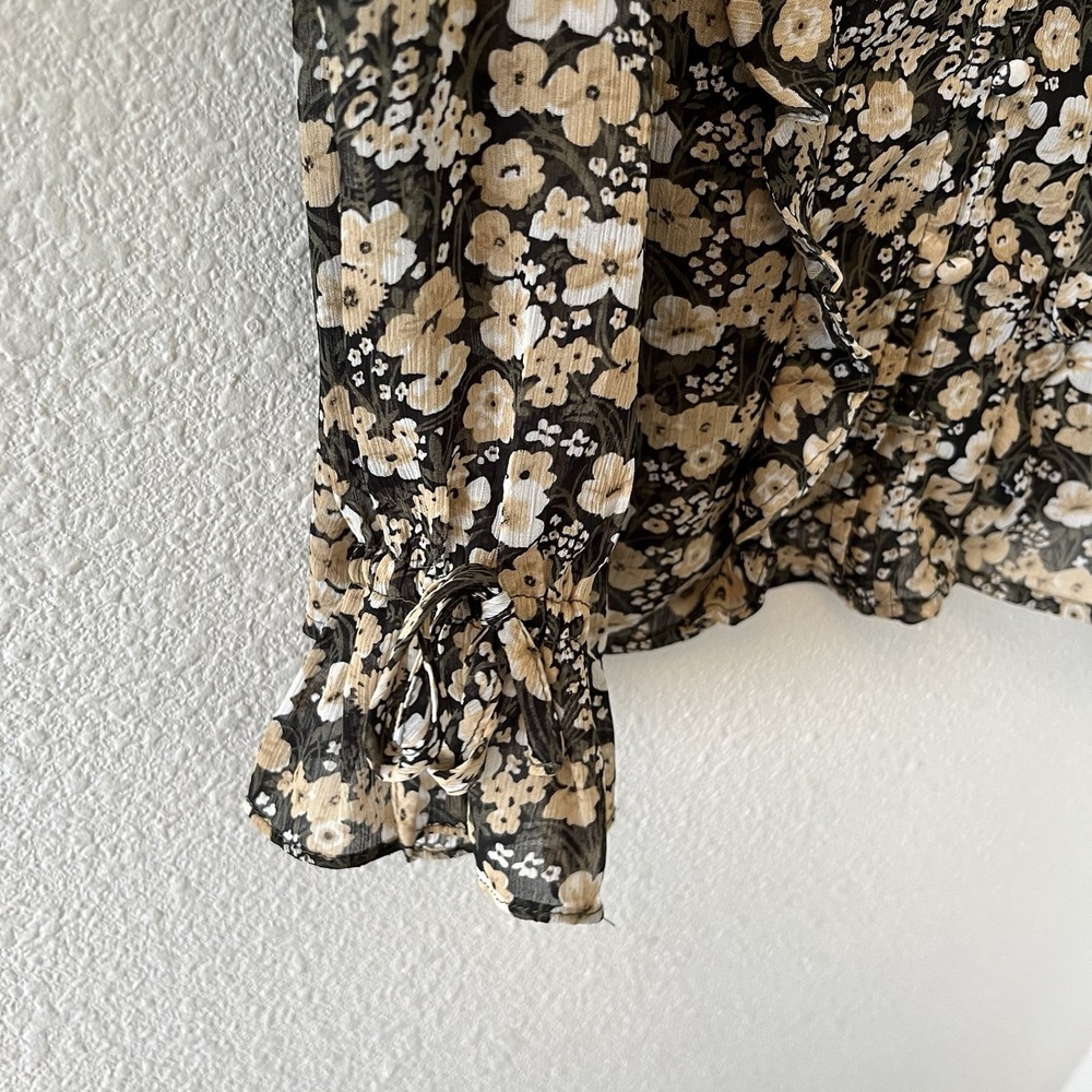 Tahari Women's Blouse Size S Black Floral Chiffon Ruffles Romantic Cottage Fairy - Picture 7 of 15